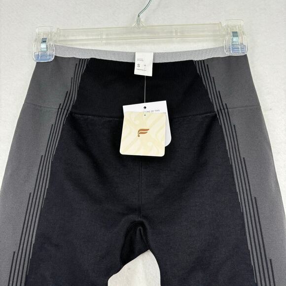 Fabletics Seamless Fusion High Waist 7/8 Leggings Size S Black Gray - Picture 2 of 12